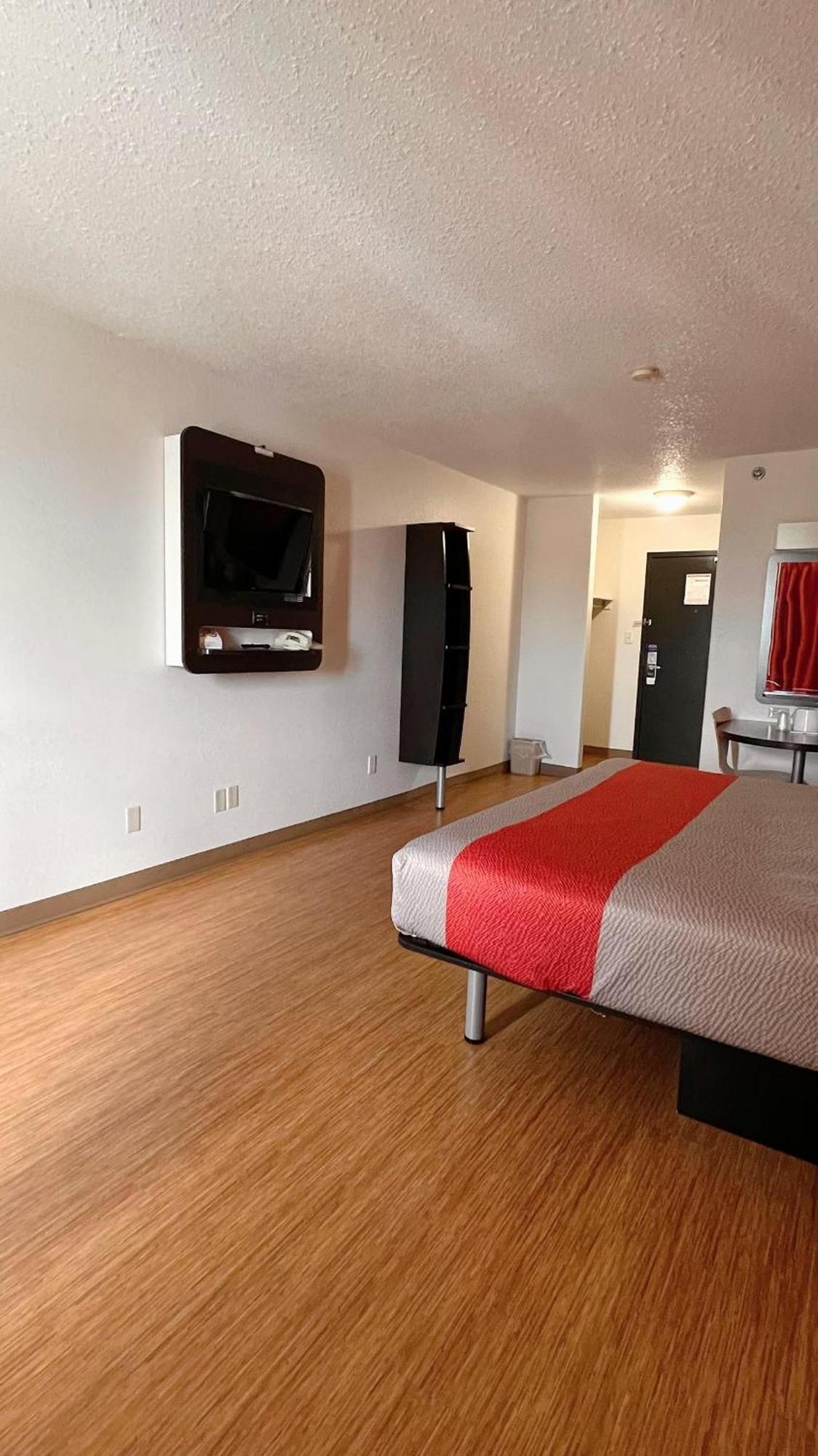 Motel 6-Regina, Sk Екстериор снимка