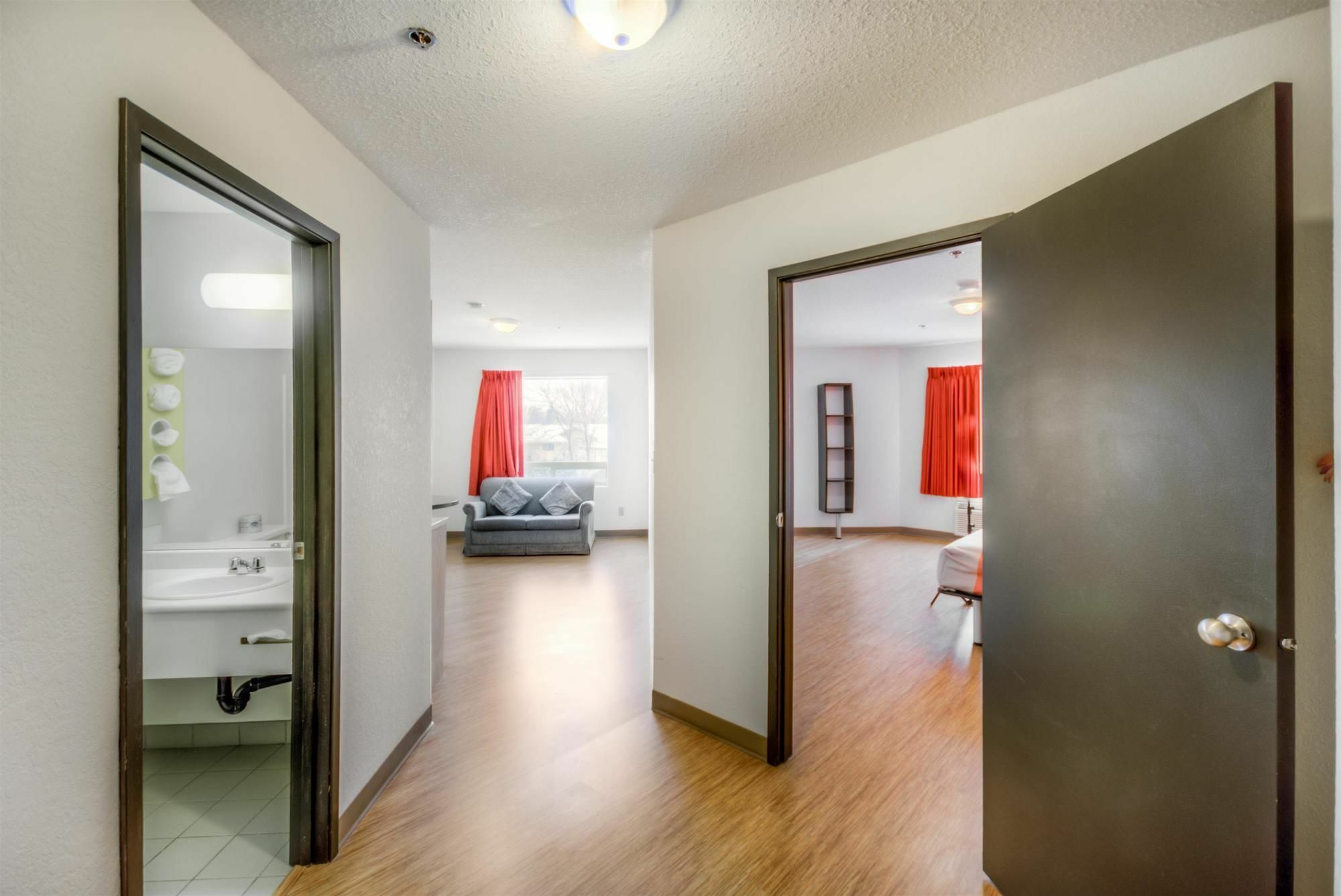 Motel 6-Regina, Sk Екстериор снимка