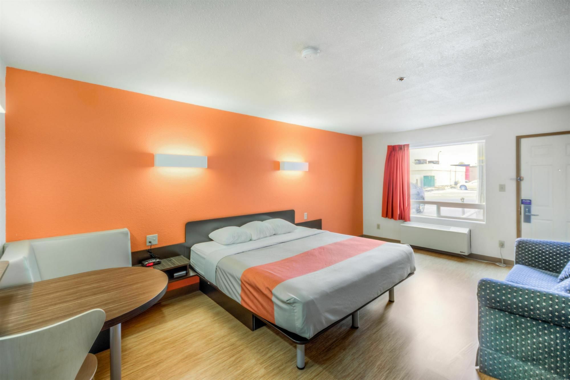 Motel 6-Regina, Sk Екстериор снимка
